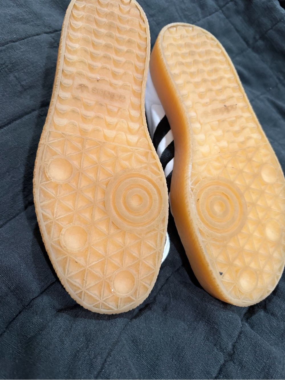 adidas White & Black Low-Top Sneakers with Gum Sole - Picture 6 of 6